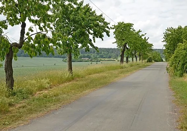 Anfahrt, Blick nach Süden