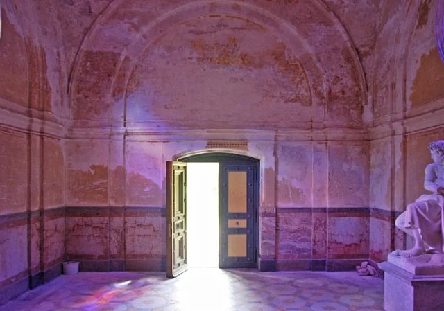 Neues Schloss Tangerhütte, Mausoleum