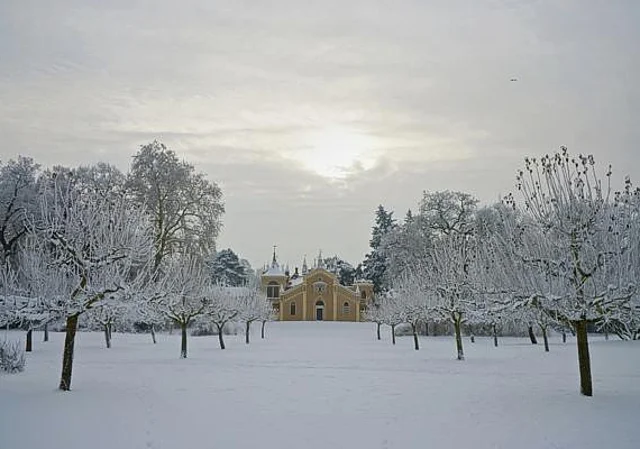 Gotisches Haus, Kanalseite, Nordwest