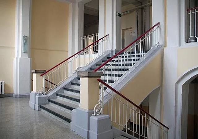 Altbau, Haupttreppenhaus zum 2. Obergeschoss