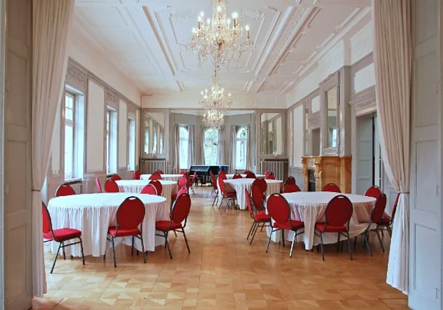 Schloss Teutschenthal