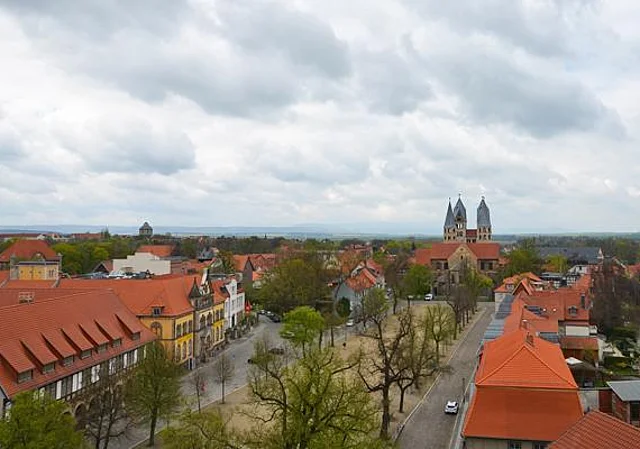 Domplatz nach Westen