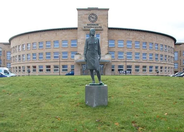 Rathaus Bitterfeld-Wolfen 