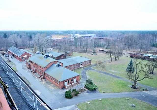 Energiefabrik Knappenrode, Blick vom Dach der Fabrik
