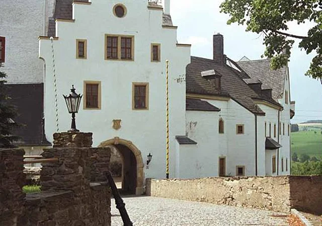 Eingang, Norden
