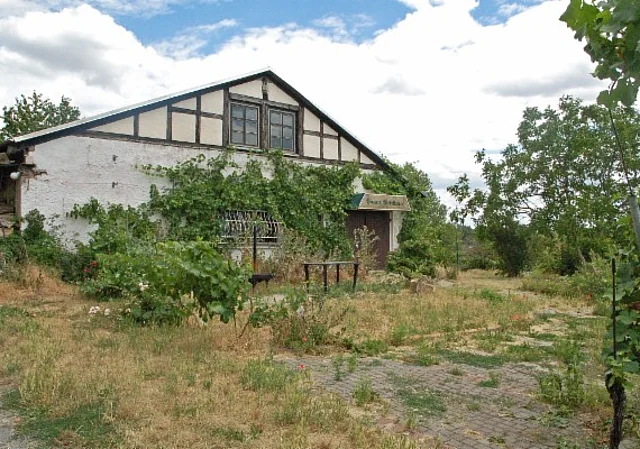 Kloster Posa, Weinhof