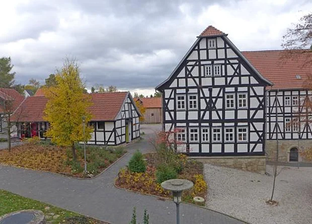 Remise und Amtshof 