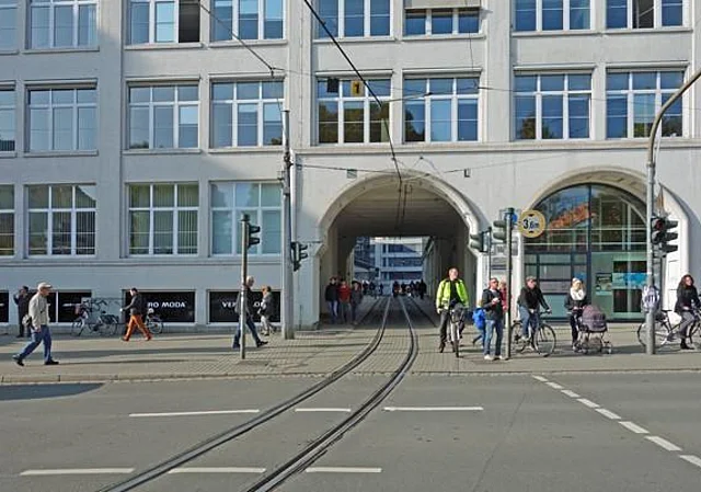Durchgang Leutragraben