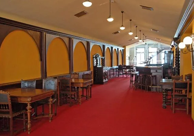 Steintor Varieté, Casinobar, 1.Rang