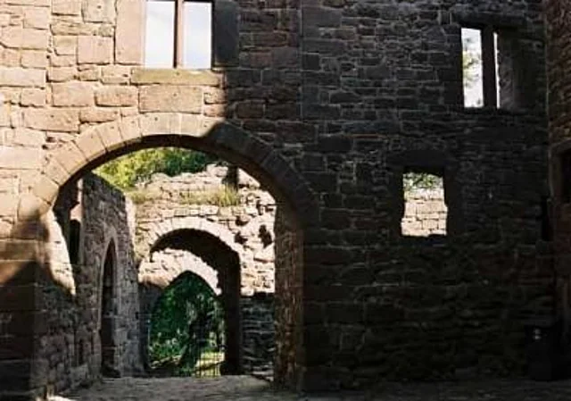 Ruine innen