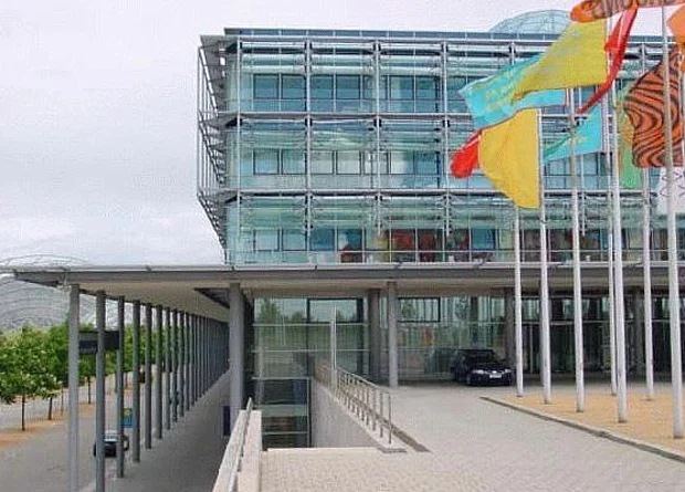 Messehaus, Westseite 