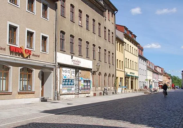 östliche Collegienstraße nach Osten