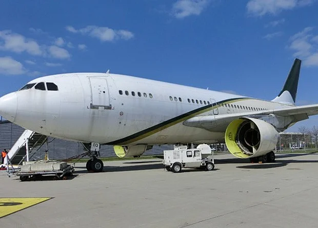 Flughafen Leipzig/Halle (Airbus A310) 