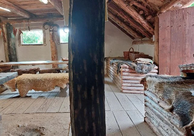 Langobardenwerkstatt Zethlingen: Grubenhaus