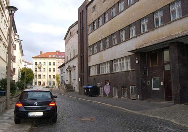 Lieferzone Gorkistraße