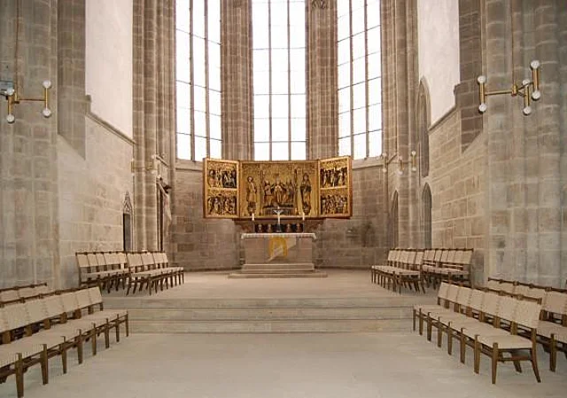 Chor und Altar