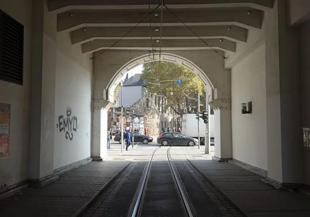 Durchgang Leutragraben