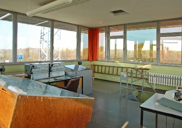 Kommandozentrale im obersten Geschoss