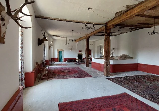 Burg Liebenau, Jagdsaal