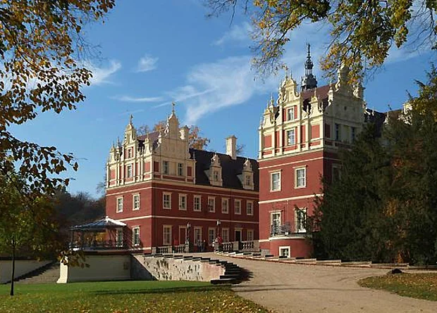 Muskauer Park mit Neuem Schloss 
