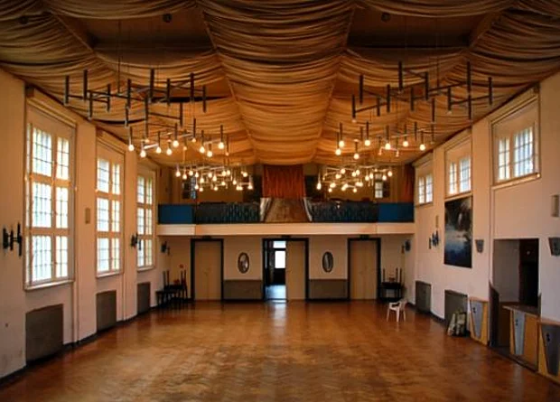 Saal im Erdgeschoss 