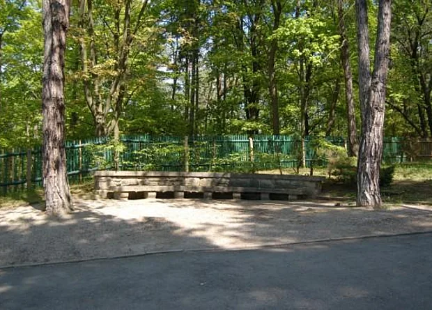 Steinerne Bank 
