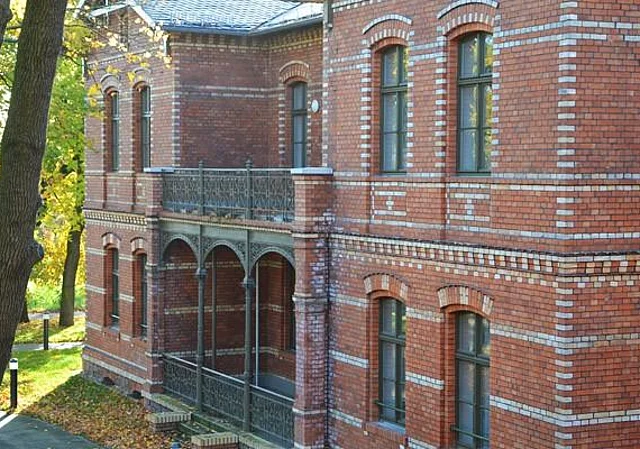 Blick vom Haus 1 zum Haus 2 nach Südost