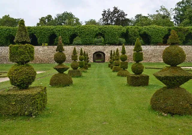 Barockgarten und Landschaftspark Hundisburg