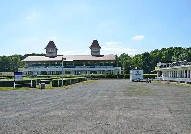 Führring, große Tribüne, Totalisator