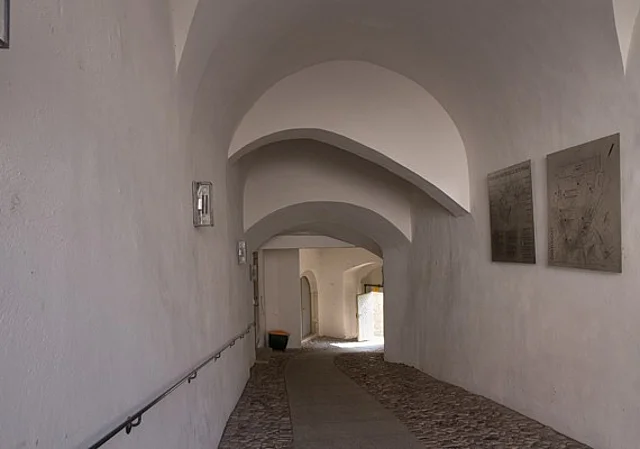 Tordurchgang zum Elbtor