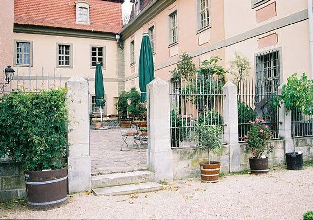 Schloss, Parkseite, Nordosten