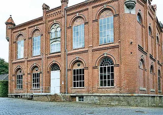 Maschinenhaus, Westen