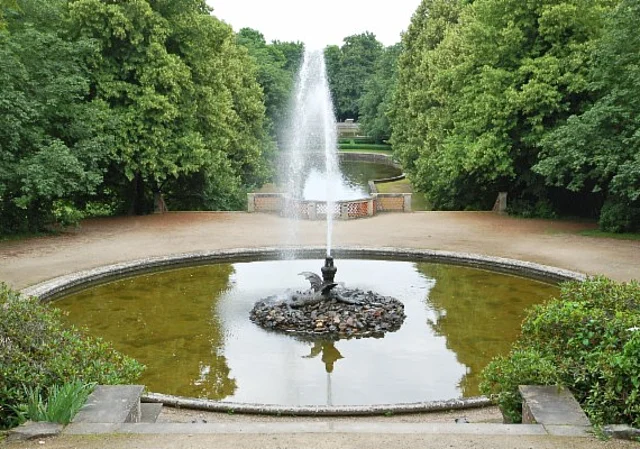 Schlosspark und Landschaftsgarten Ballenstedt