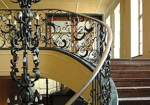 Treppe zum Saal, OG