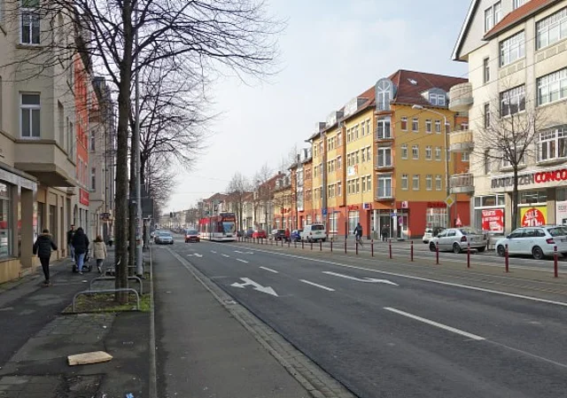 Magdeburger Allee, Höhe Am Salpeterweg