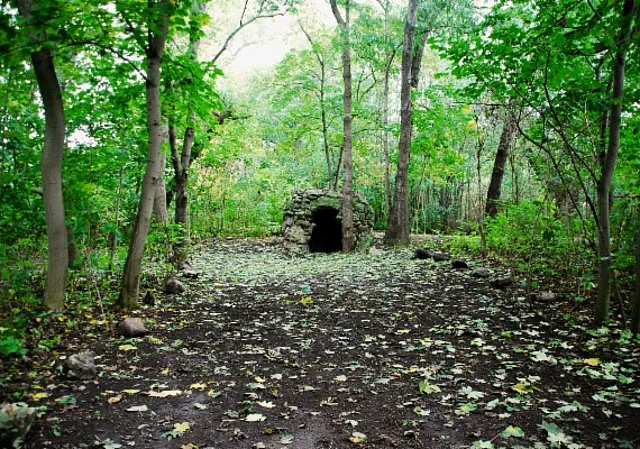 Rittergut Etzdorf, Grotte