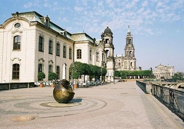 Blick Richtung Westen, Sekundogenitur