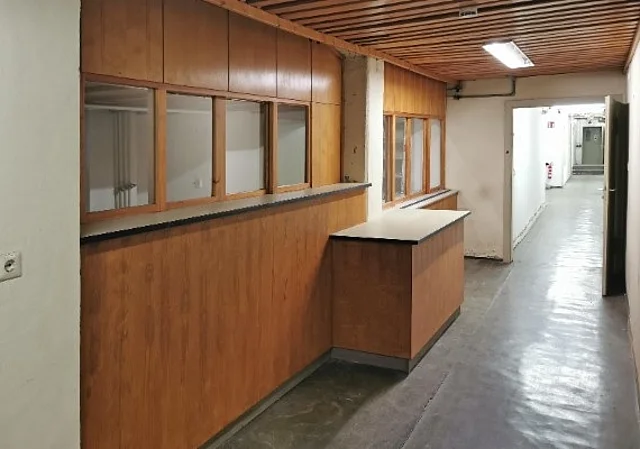 Keller