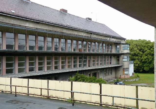 Hauptgebäude (Klinik), Südflügel