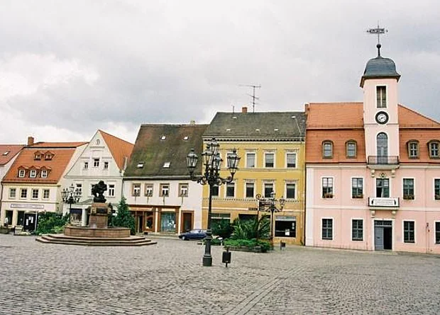 Marktplatz, Ostseite, Rathaus 