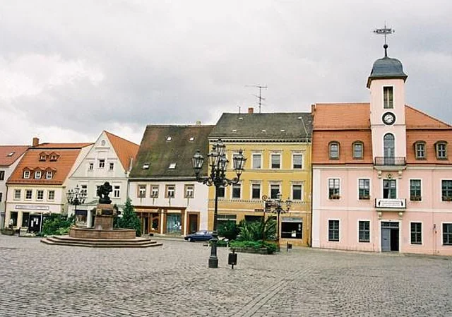 Marktplatz, Ostseite, Rathaus
