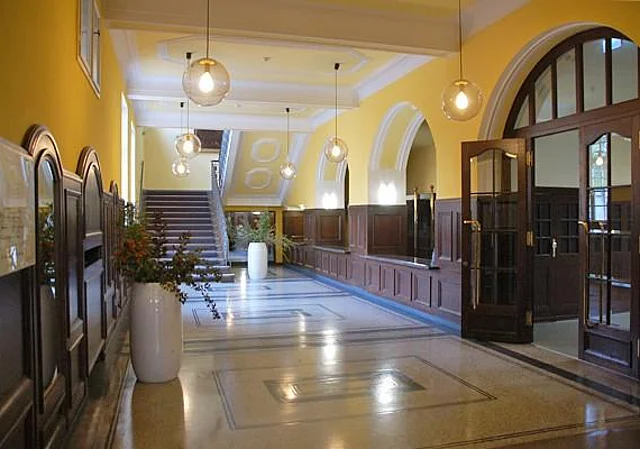 Bestehornhaus, Foyer