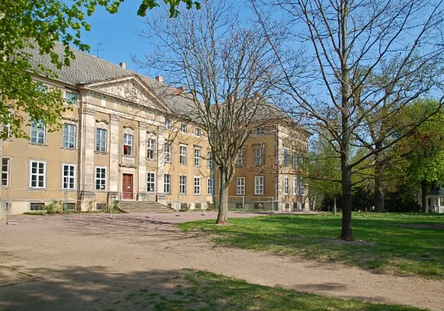 Schloss Ostrau