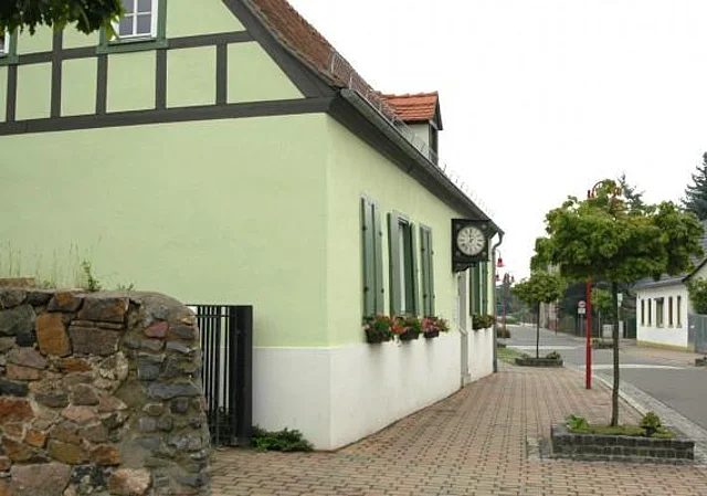 Zugang zum Garten, Haupthaus