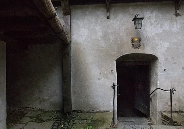 Zugang Hammerwerk