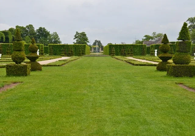 Barockgarten und Landschaftspark Hundisburg