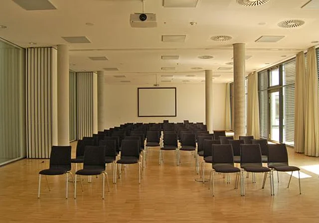teilbarer Konferenzbereich