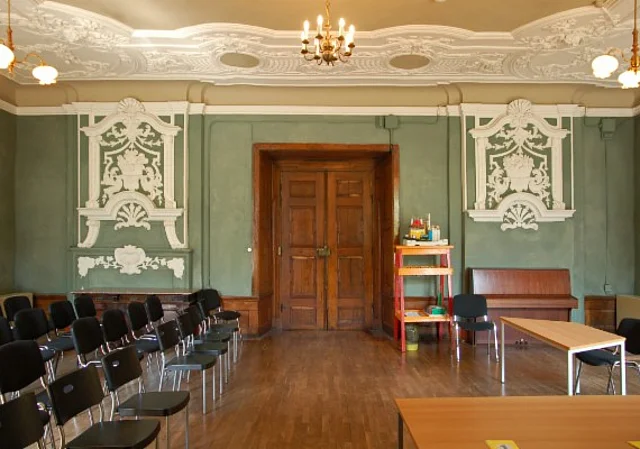 Schloss Ostrau, Gesellschaftsraum
