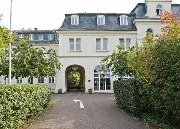 Schloss Teutschenhal 