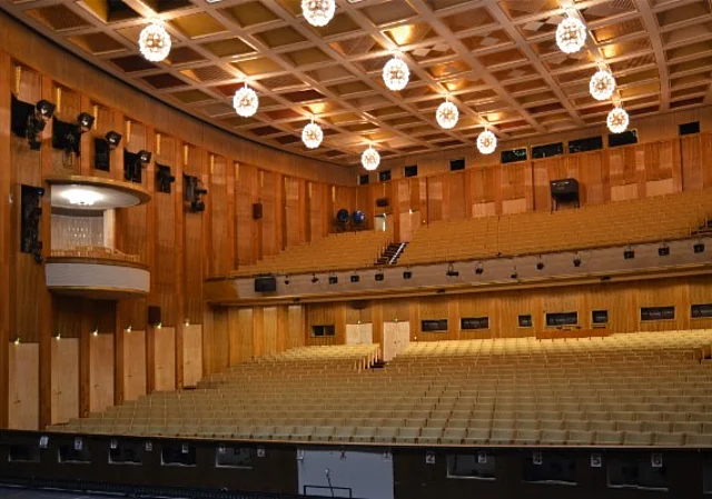 Oper Leipzig, Saal